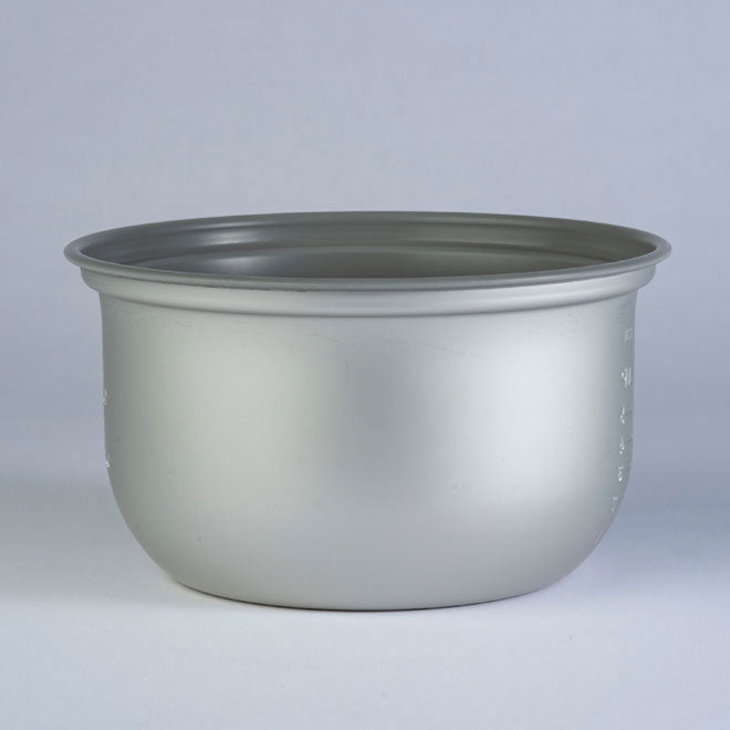 Pan (B211) for NS-RNC10 / RPC10 (5.5 Cup Model) *Not interchangeable with NRC-10 model K6