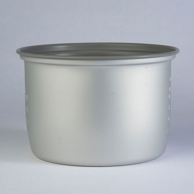 Pan (B226) for NS-RNC18A / RPC18 (10 Cup Model) *Not interchangeable with NRC-18 model D8